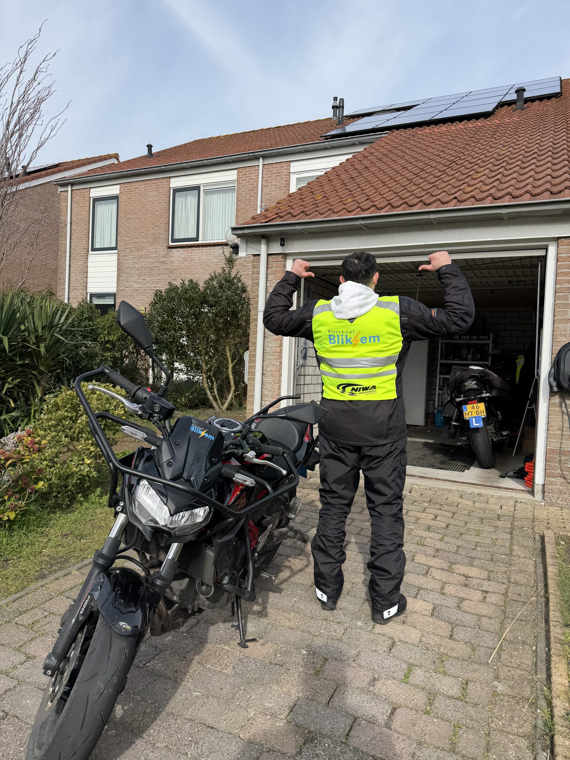 misagh geslaagd in1x